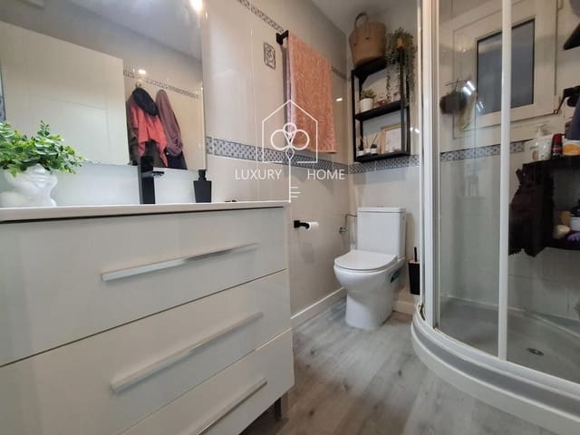 2 bedroom Flat for sale in Viladecans - € 189,900 (Ref: 9706051)