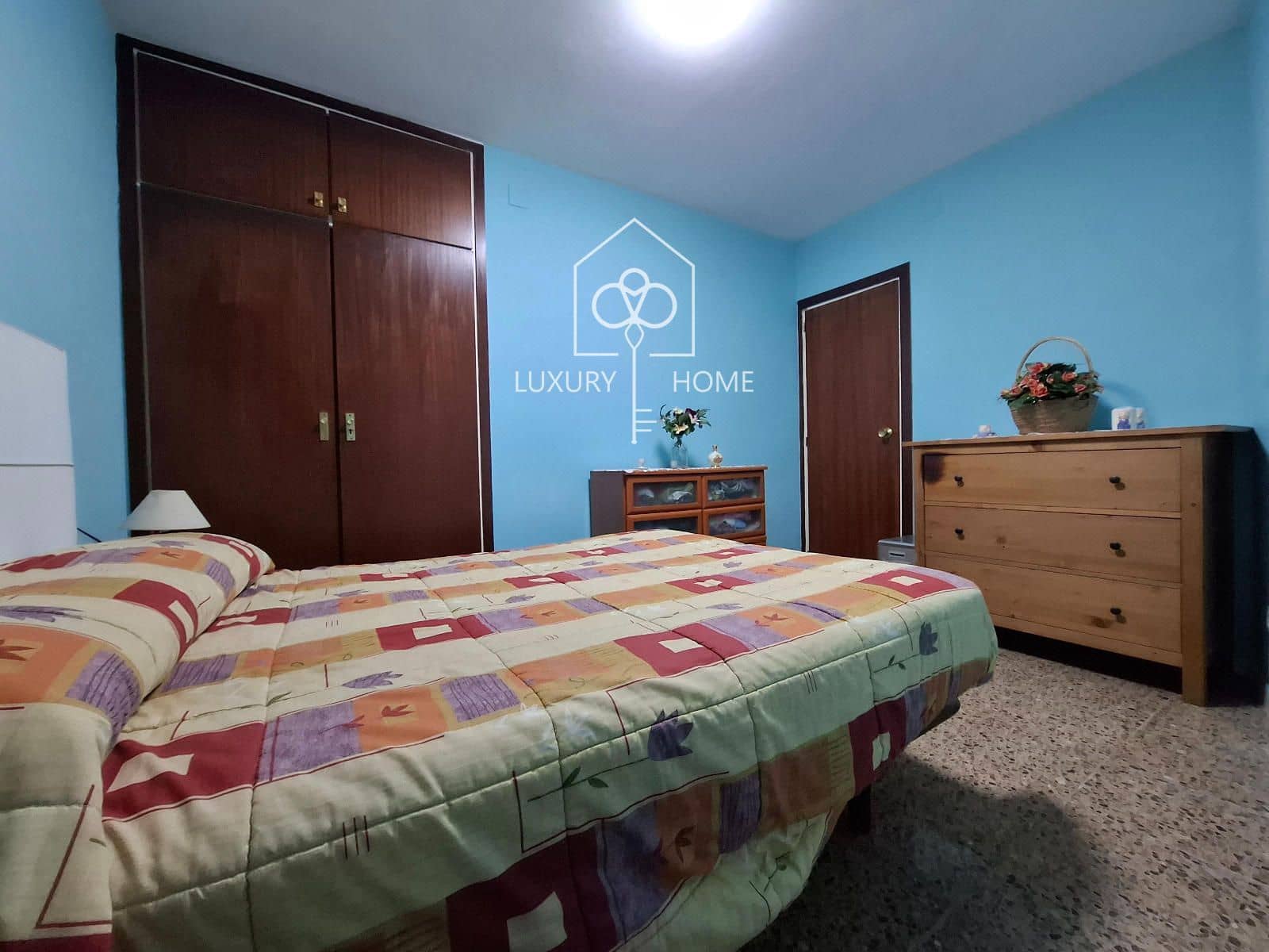 6 bedroom Villa for sale in Begues with garage - € 875,000 (Ref: 9706052)