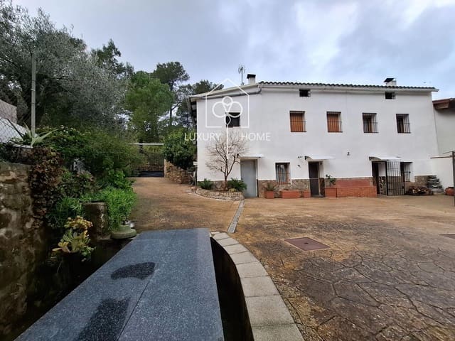 6 chambre Villa/Maison à vendre à Begues avec garage - 875 000 € (Ref: 9706052)