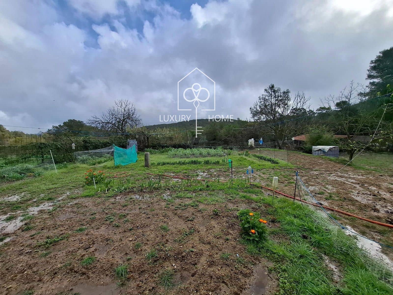 6 bedroom Villa for sale in Begues with garage - € 875,000 (Ref: 9706052)