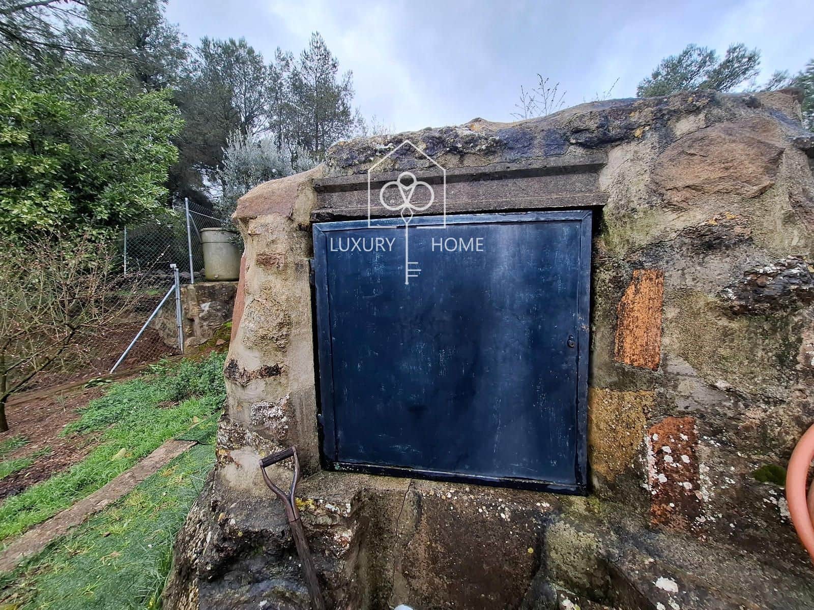 6 bedroom Villa for sale in Begues with garage - € 875,000 (Ref: 9706052)