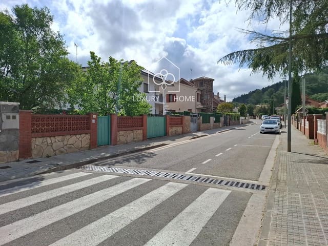 Solar/Parcela en Begues en venta - 176.000 € (Ref: 9795354)