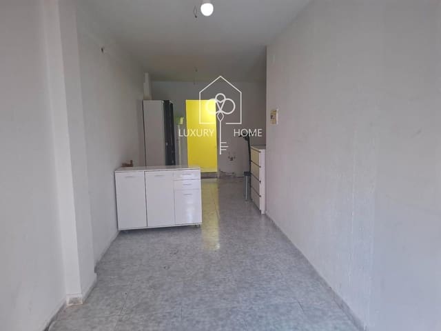Local Commercial à louer à Viladecans - 570 € (Ref: 9795537)
