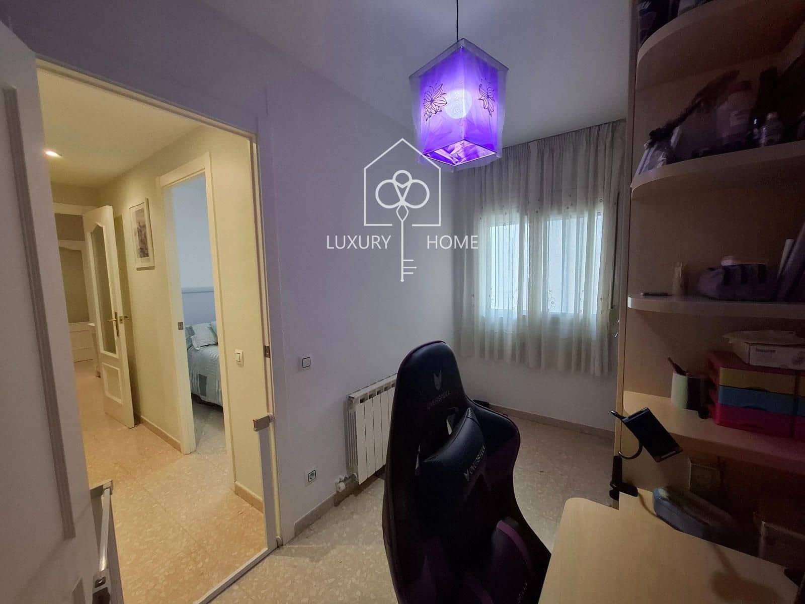 Piso de 3 habitaciones en Viladecans en venta - 299.900 € (Ref: 9807495)