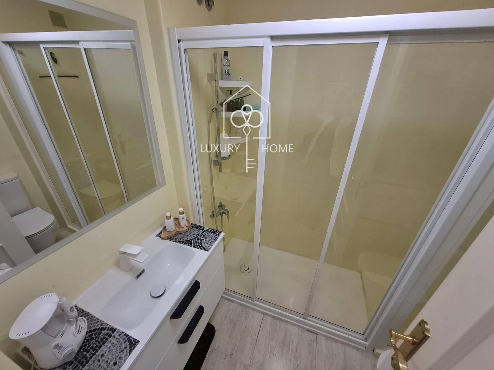 3 bedroom Flat for sale in Viladecans - € 299,900 (Ref: 9807495)