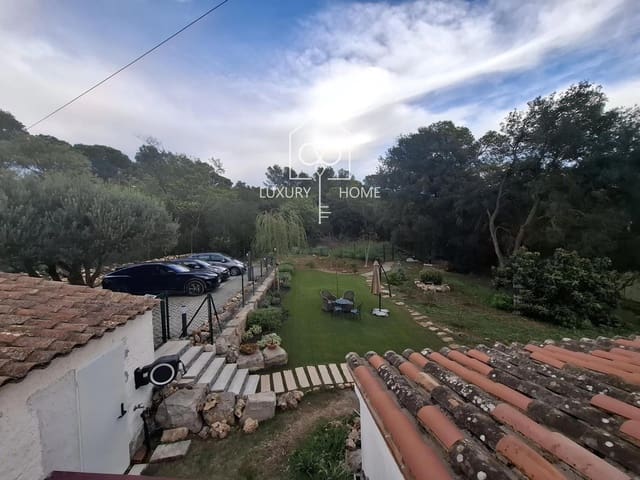 4 slaapkamer Villa te koop in Begues met garage - € 690.000 (Ref: 9827552)