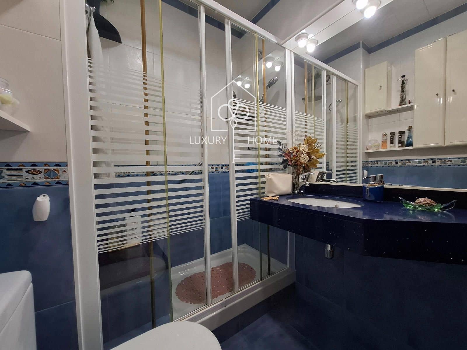 3 soveværelse Penthouse til salg i L'Hospitalet de Llobregat - € 319.100 (Ref: 9830316)