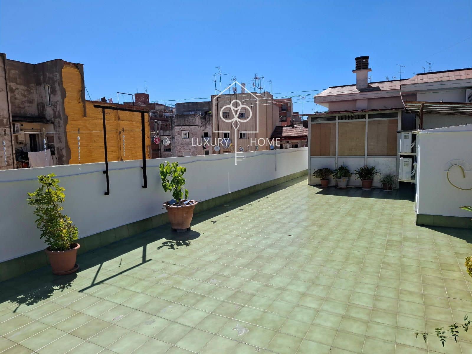 3 soveværelse Penthouse til salg i L'Hospitalet de Llobregat - € 319.100 (Ref: 9830316)