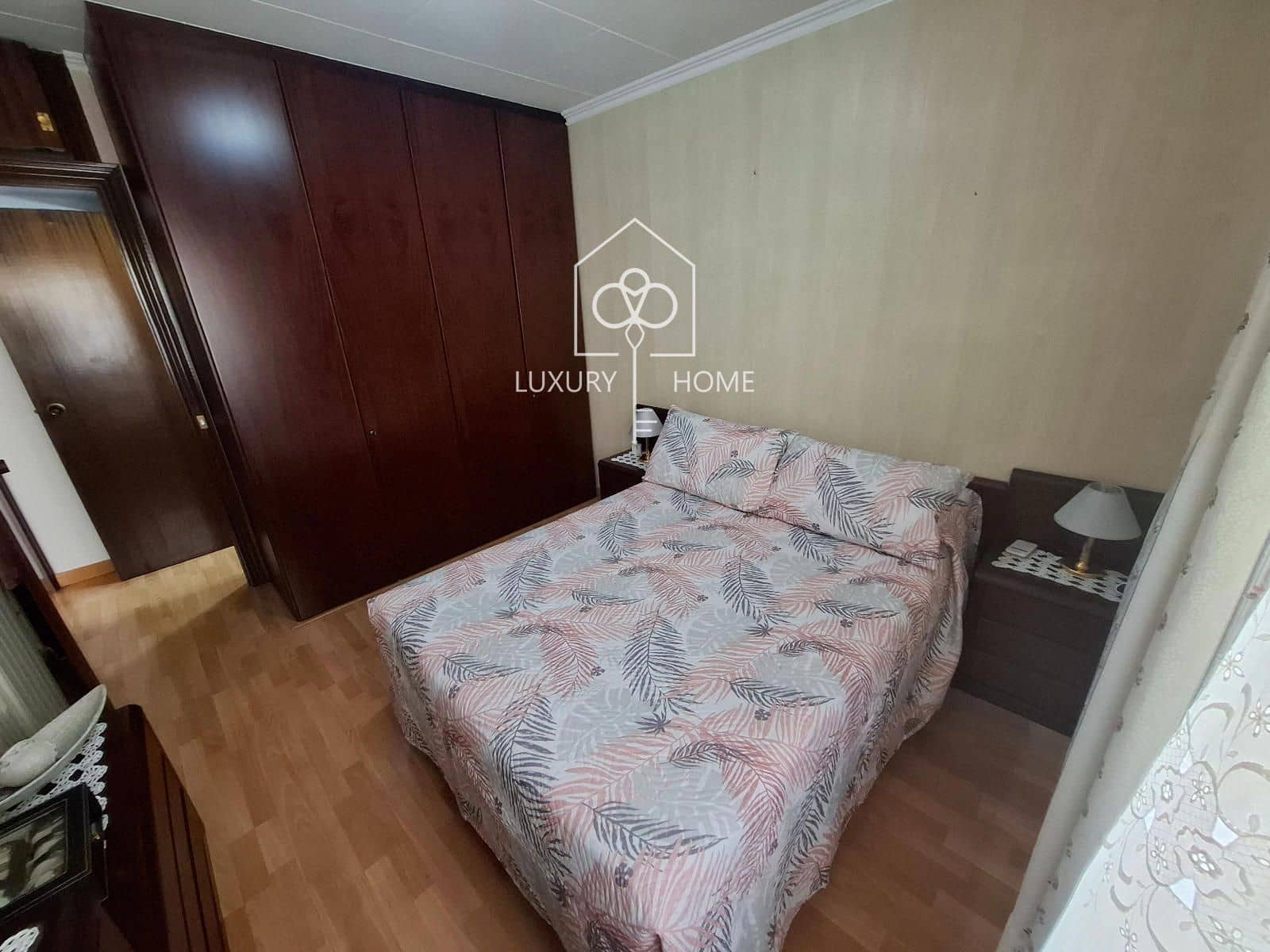 3 soveværelse Penthouse til salg i L'Hospitalet de Llobregat - € 319.100 (Ref: 9830316)