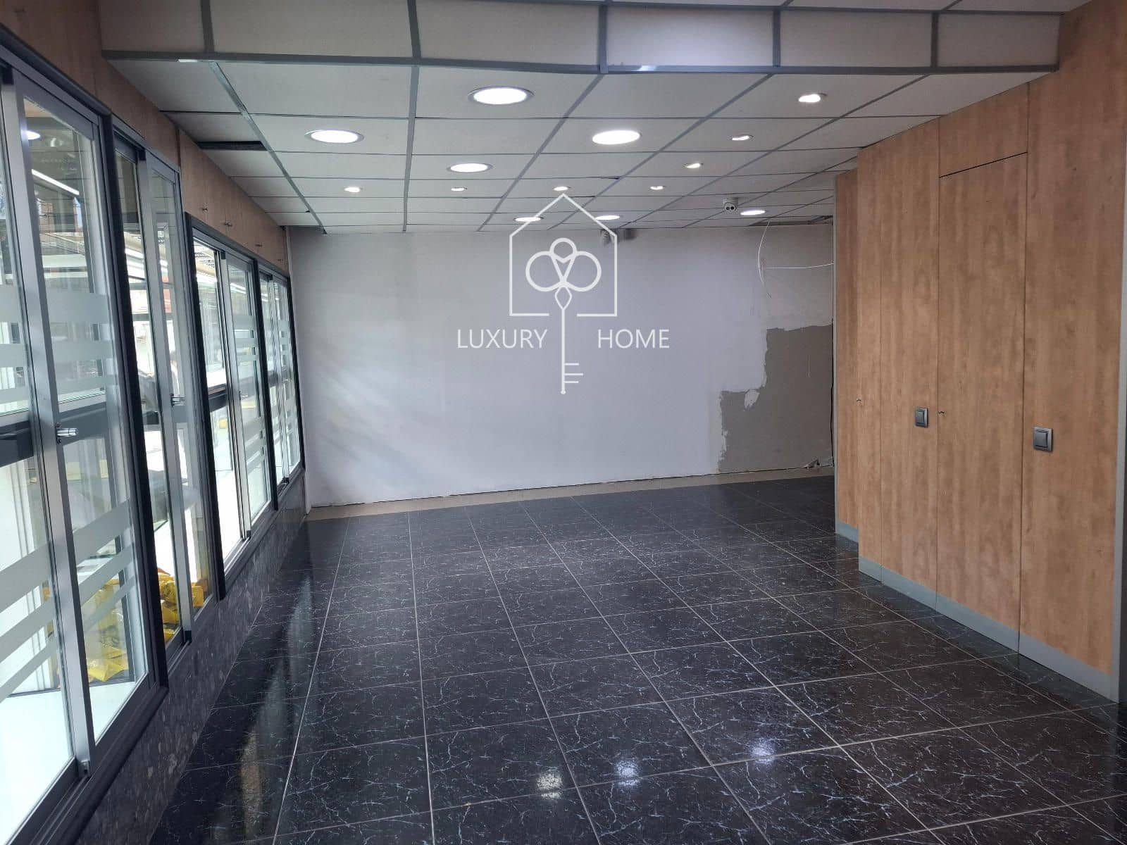 Kommersiell till salu i Viladecans - 65 000 € (Ref: 9844251)