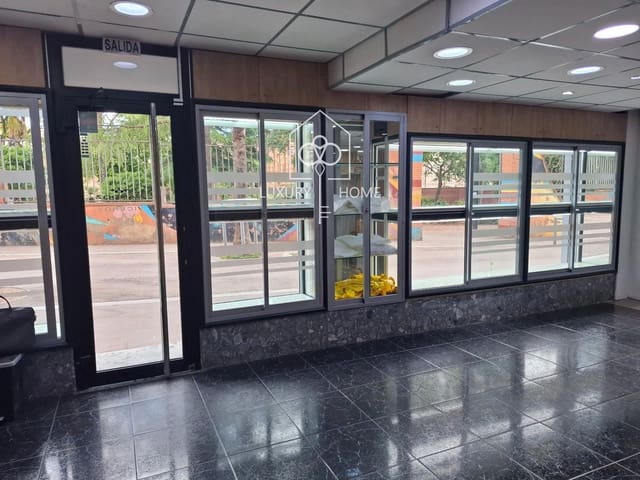 Erhverv til salg i Viladecans - € 65.000 (Ref: 9844251)