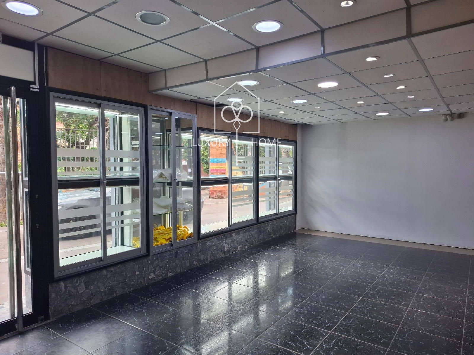 Kommersiell till salu i Viladecans - 65 000 € (Ref: 9844251)