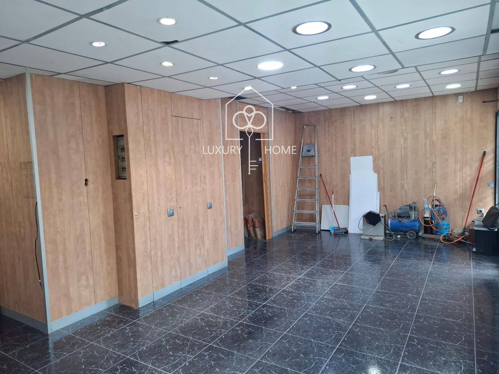 Kommersiell till salu i Viladecans - 65 000 € (Ref: 9844251)
