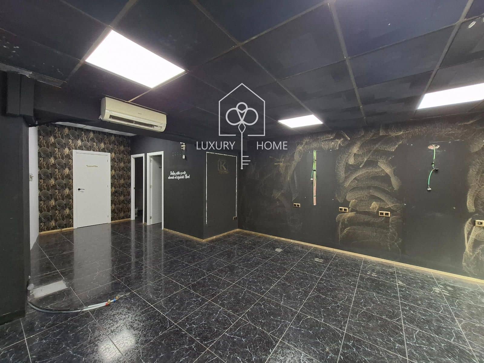 Commercieel te koop in Viladecans - € 95.000 (Ref: 9844252)