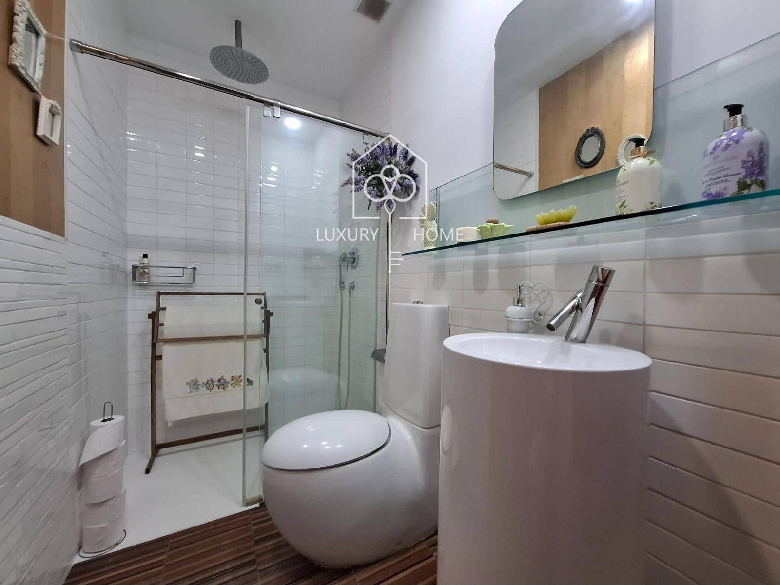 5 bedroom Villa for sale in Begues with pool garage - € 1,120,000 (Ref: 9928607)