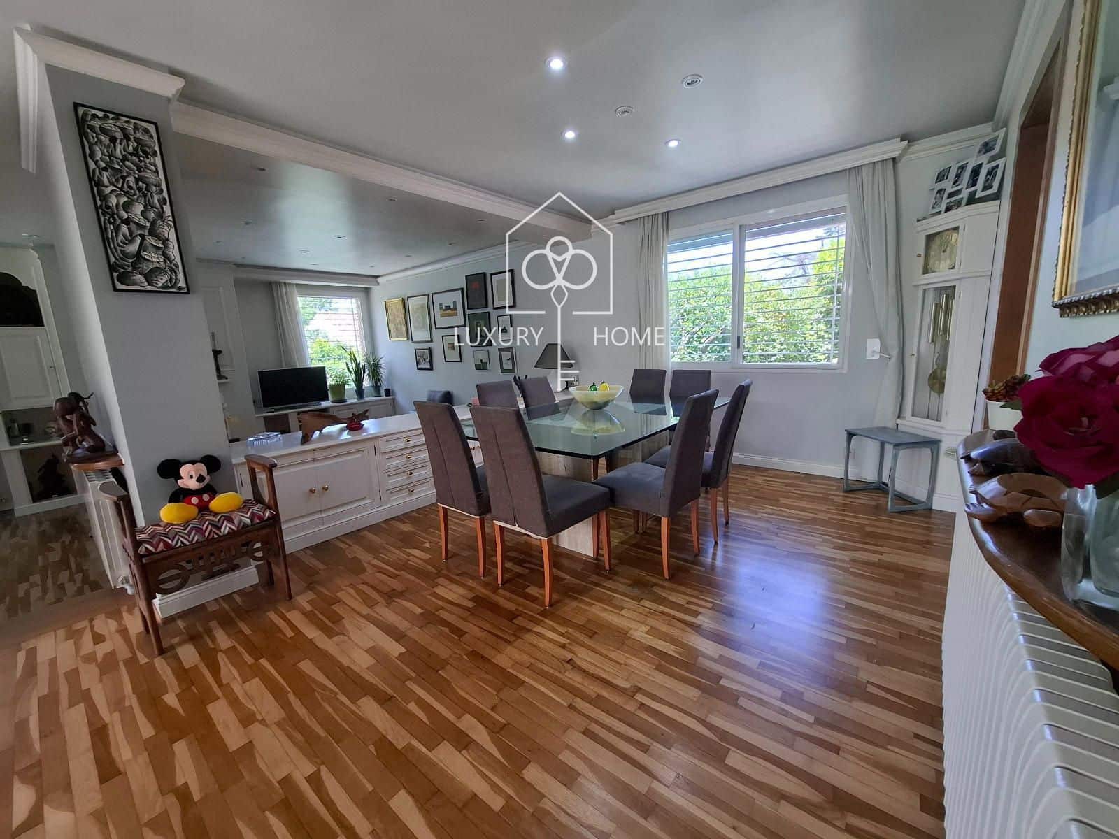 5 bedroom Villa for sale in Begues with pool garage - € 1,120,000 (Ref: 9928607)