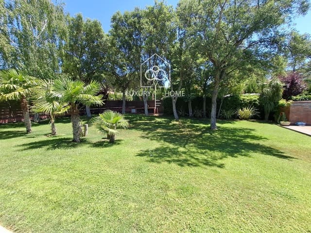 5 slaapkamer Villa te koop in Begues met zwembad garage - € 1.120.000 (Ref: 9928607)