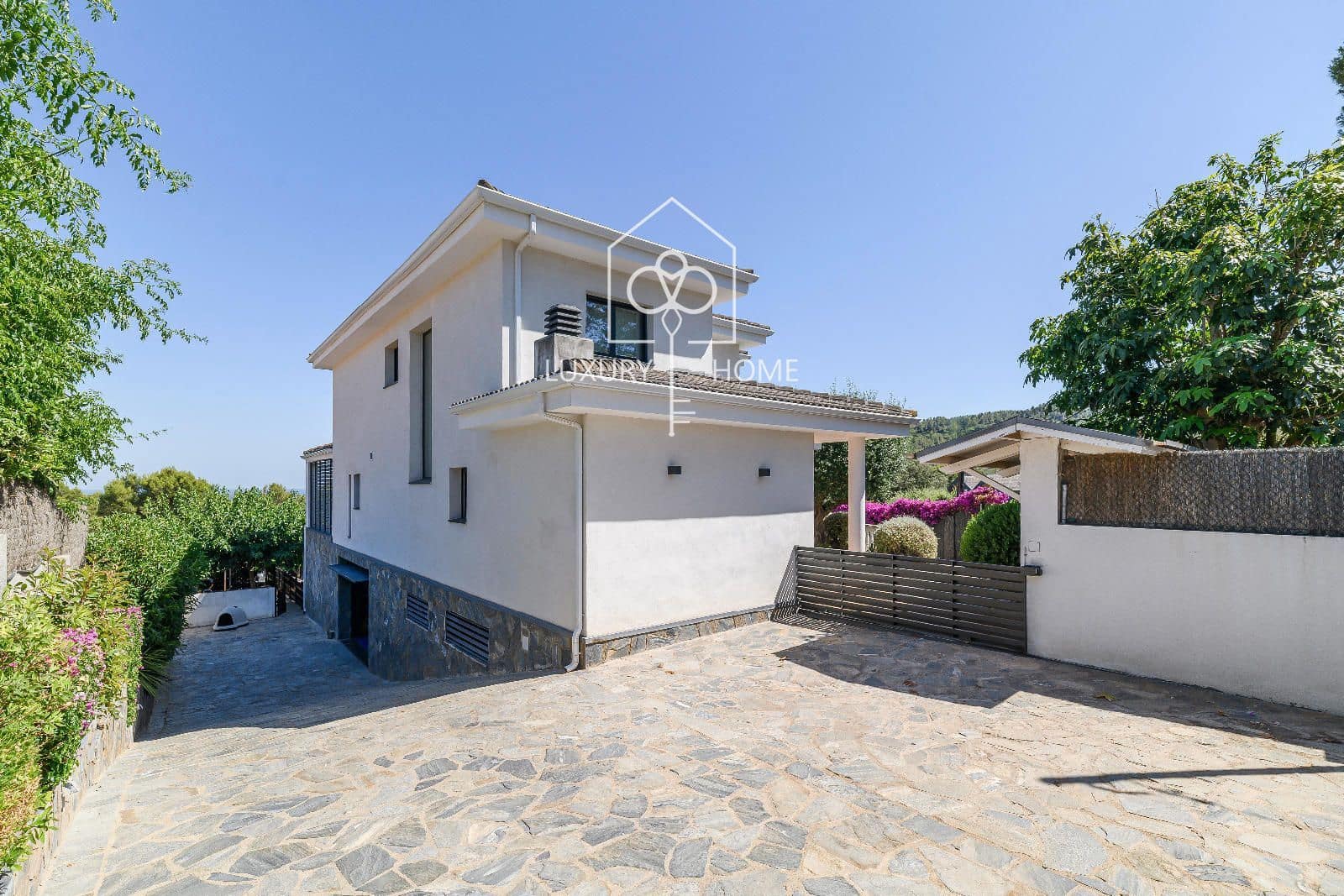 4 sypialnia Willa na sprzedaż w Gava z basenem garażem - 1 700 000 € (Ref: 9953744)