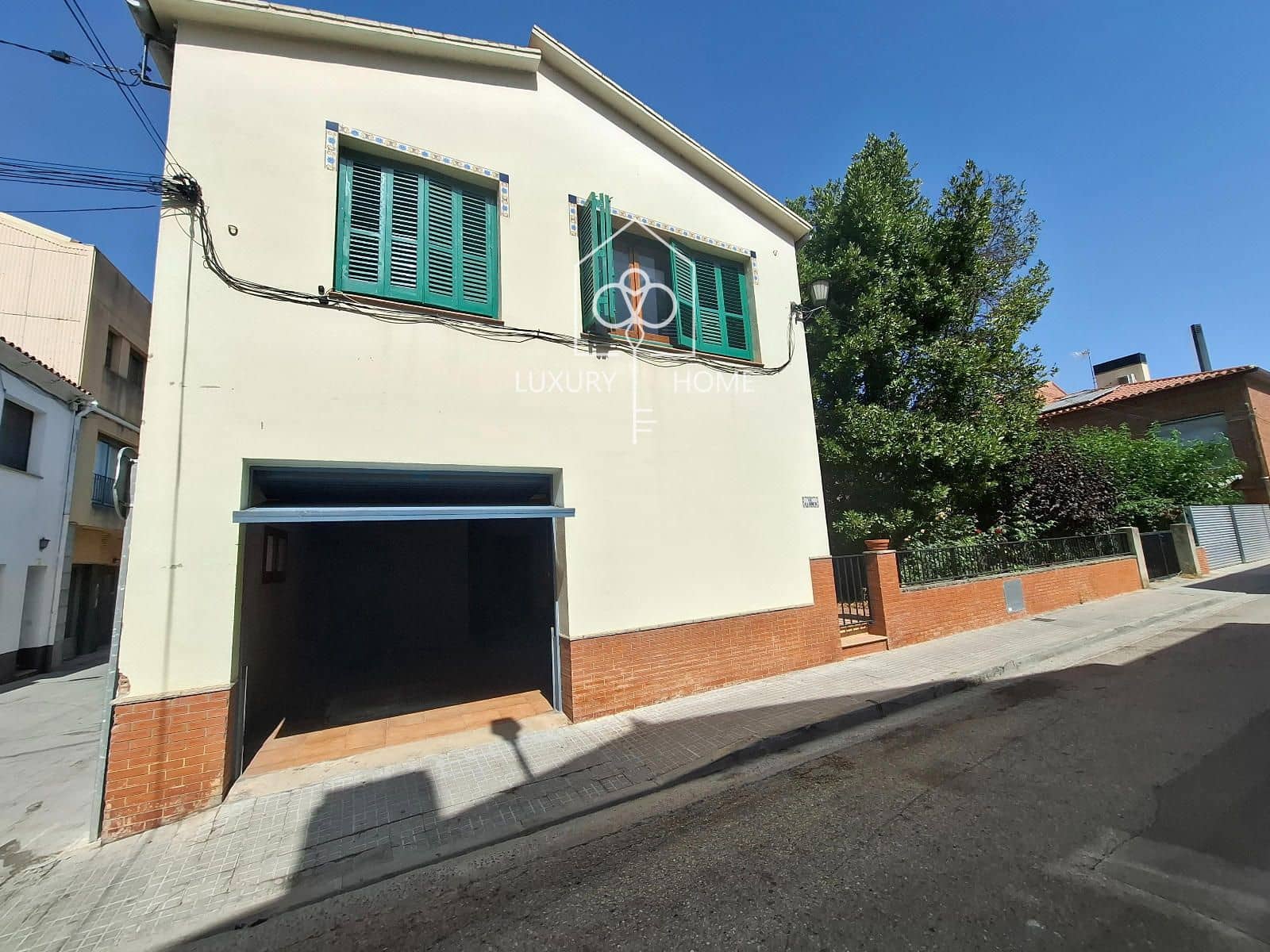 3 slaapkamer Villa te koop in Begues - € 510.000 (Ref: 9984262)