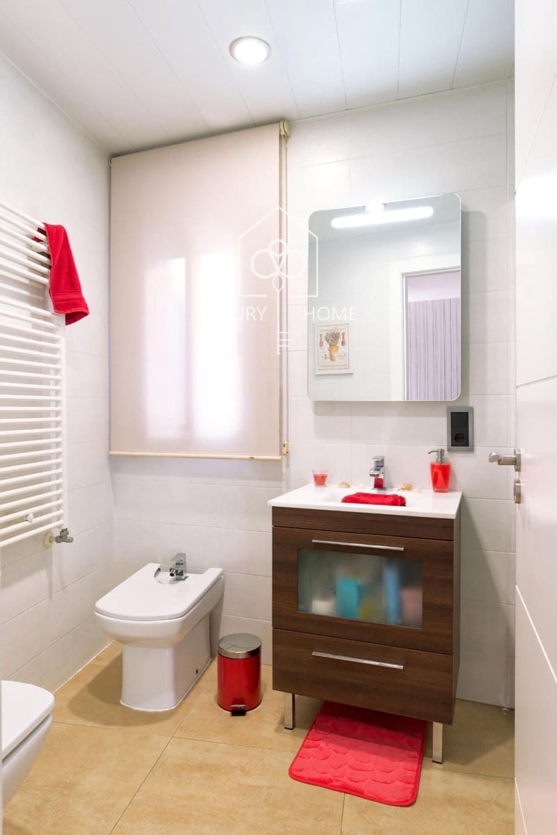 5 soveværelse Villa til salg i Viladecans med swimmingpool garage - € 890.000 (Ref: 9996390)