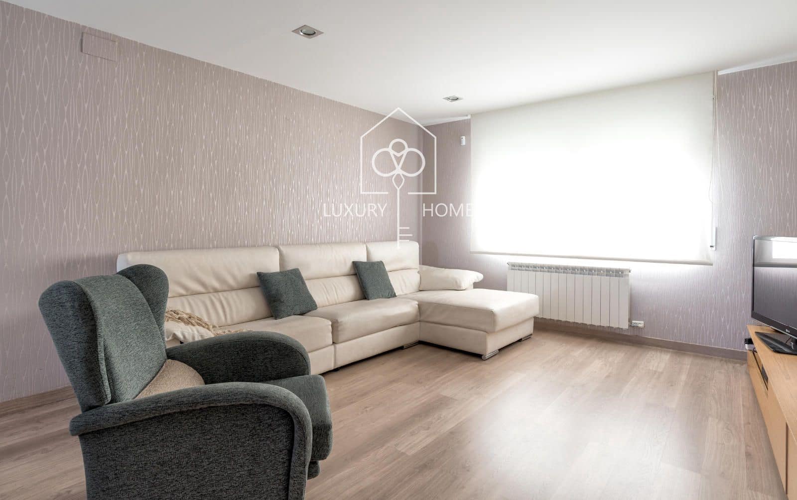 5 soveværelse Villa til salg i Viladecans med swimmingpool garage - € 890.000 (Ref: 9996390)