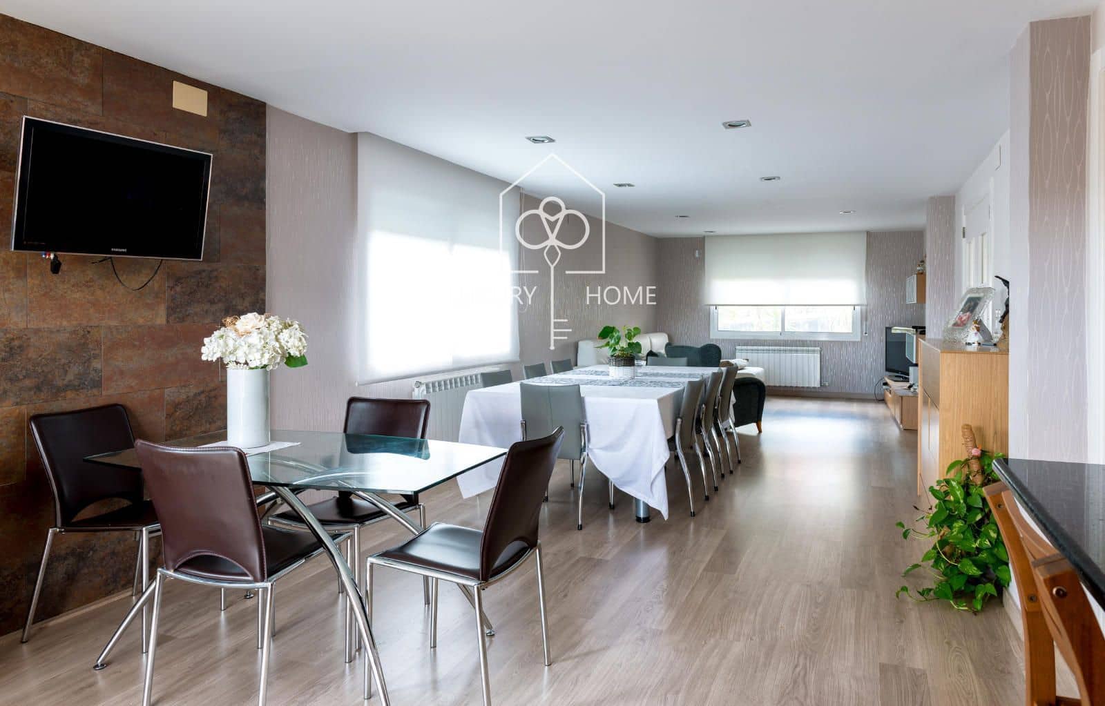 5 soveværelse Villa til salg i Viladecans med swimmingpool garage - € 890.000 (Ref: 9996390)