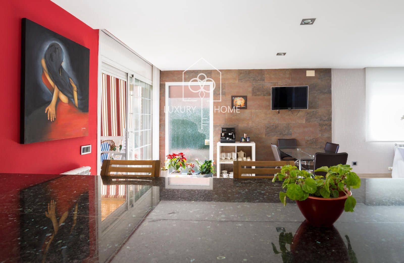 5 soveværelse Villa til salg i Viladecans med swimmingpool garage - € 890.000 (Ref: 9996390)