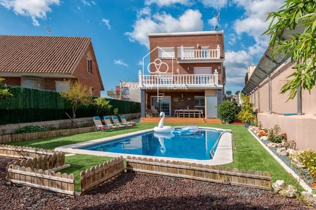 5 soveværelse Villa til salg i Viladecans med swimmingpool garage - € 890.000 (Ref: 9996390)