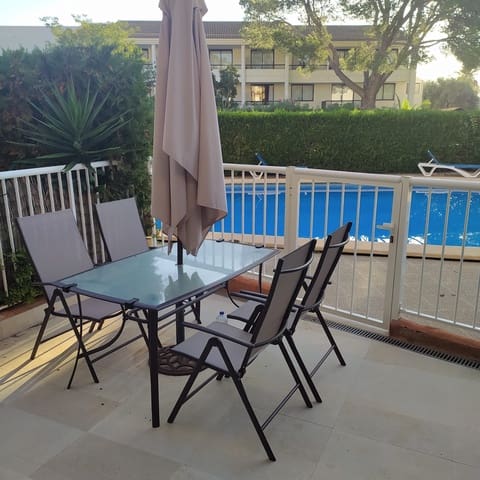 1 soveværelse Strandlejlighed til salg i Port de Pollença, Pollensa / Pollença med swimmingpool garage - € 279.000 (Ref: 9409739)