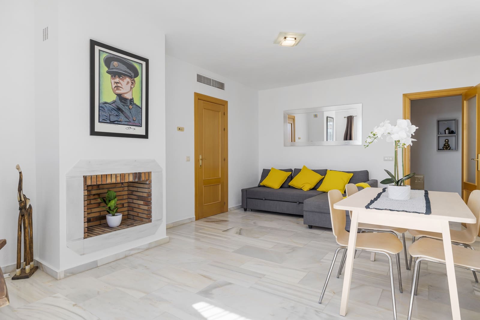 2 bedroom Penthouse for sale in Mijas Costa with pool garage - € 375,000 (Ref: 9404571)