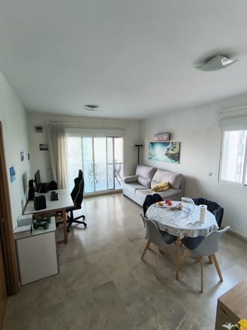 Apartamento de 3 habitaciones en Gandia en venta con piscina garaje - 220.000 € (Ref: 9409337)