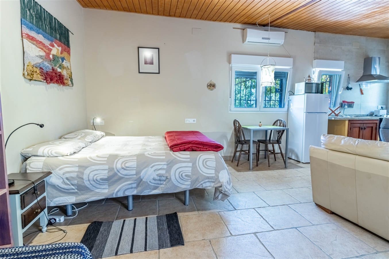 5 bedroom Finca/Country House for sale in Niguelas with pool garage - € 545,000 (Ref: 9414566)