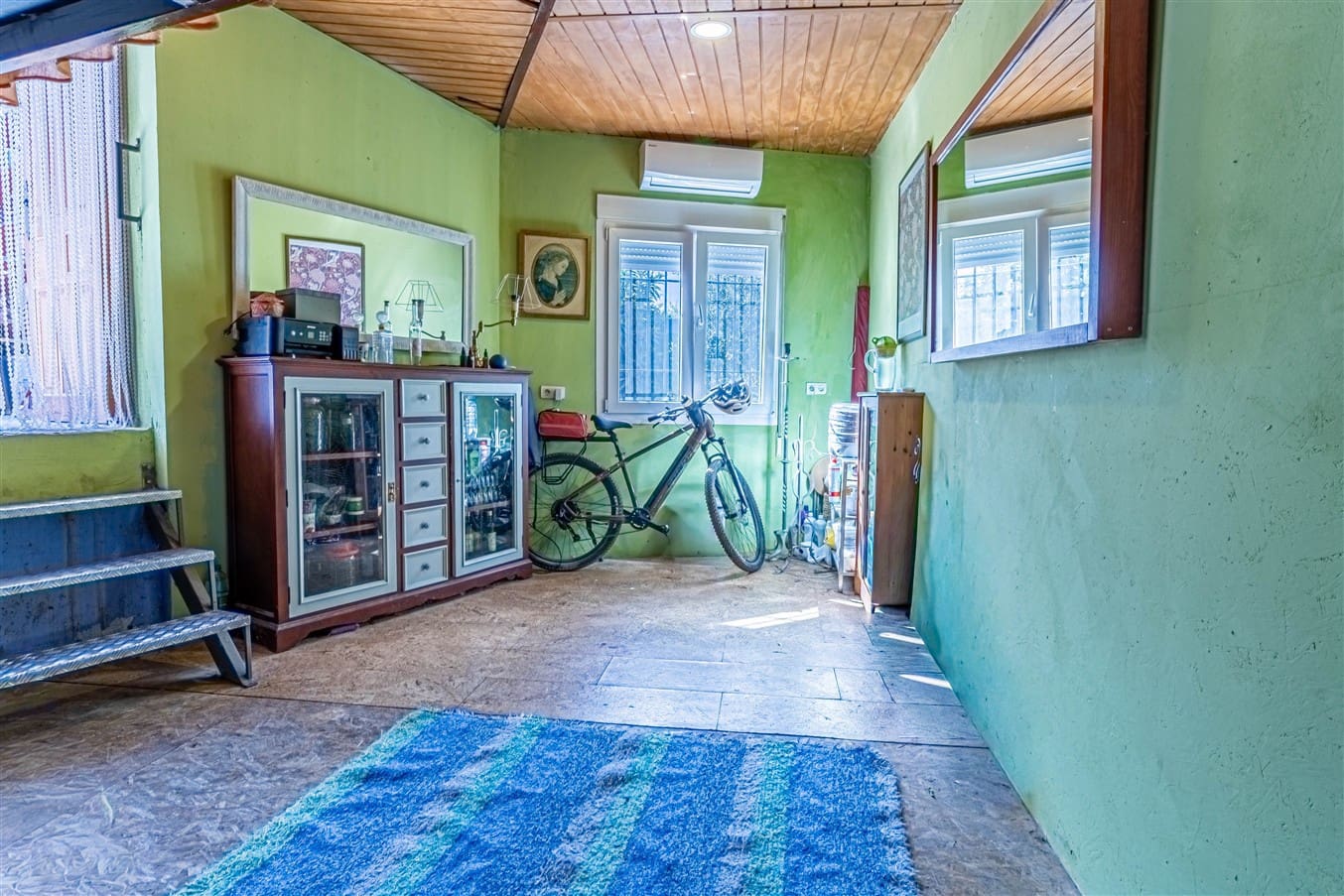 5 bedroom Finca/Country House for sale in Niguelas with pool garage - € 545,000 (Ref: 9414566)