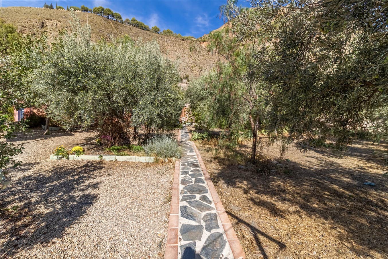 5 bedroom Finca/Country House for sale in Niguelas with pool garage - € 545,000 (Ref: 9414566)