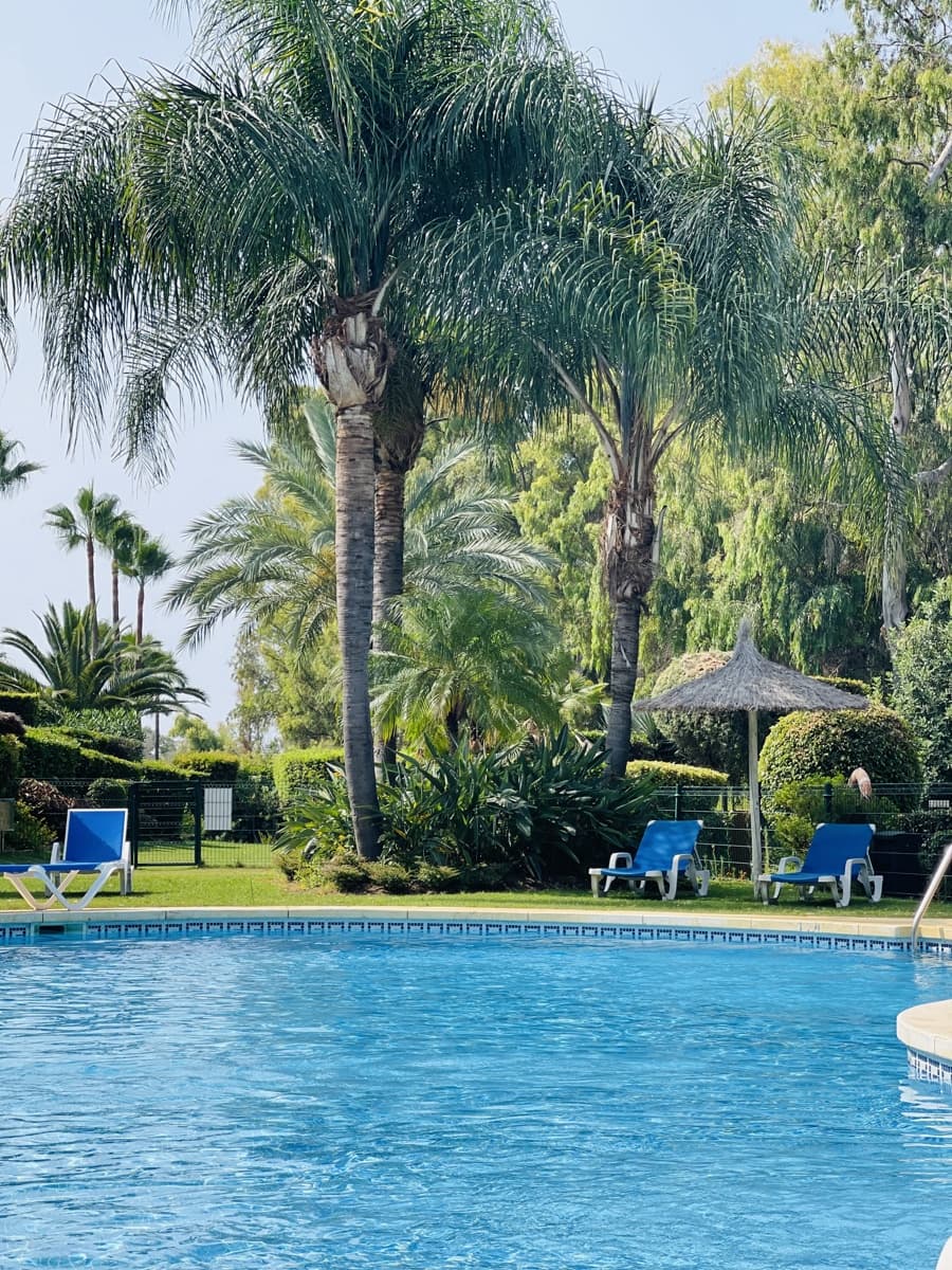 2 Zimmer Apartment zu verkaufen in New Golden Mile mit Pool Garage - 500.000 € (Ref: 9411307)