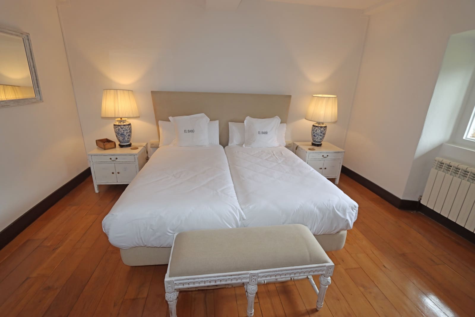 9 bedroom Hotel for sale in Caravia with garage - € 870,000 (Ref: 9412798)