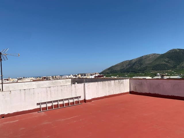 3 slaapkamer Flat te koop in Tavernes de la Valldigna met garage - € 149.000 (Ref: 9410284)