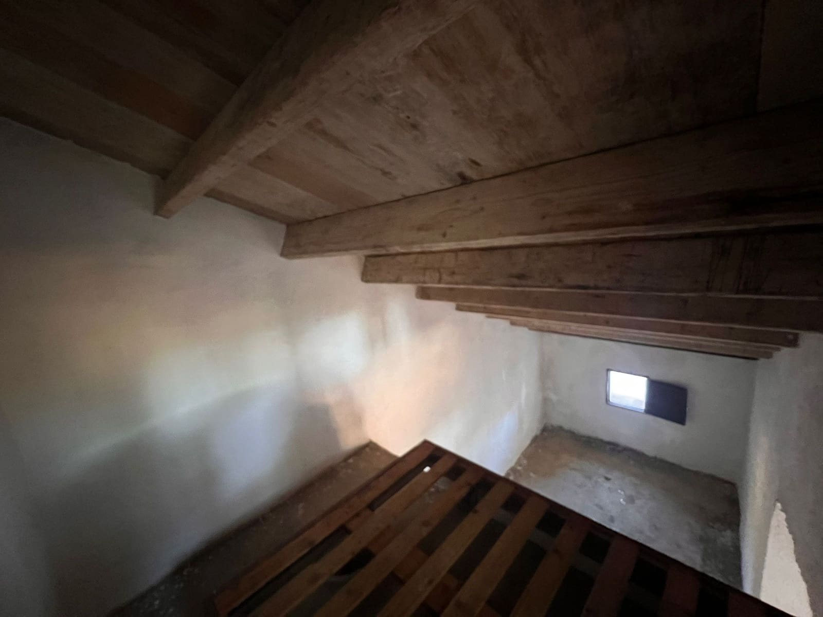 Rakentamaton maa myytävänä paikassa Godall - 43 000 € (Ref: 9439581)