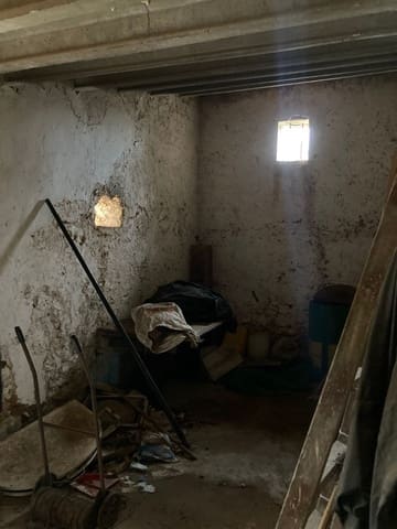 Ubebygd land til salgs i L'Ampolla - € 46 000 (Ref: 9439630)