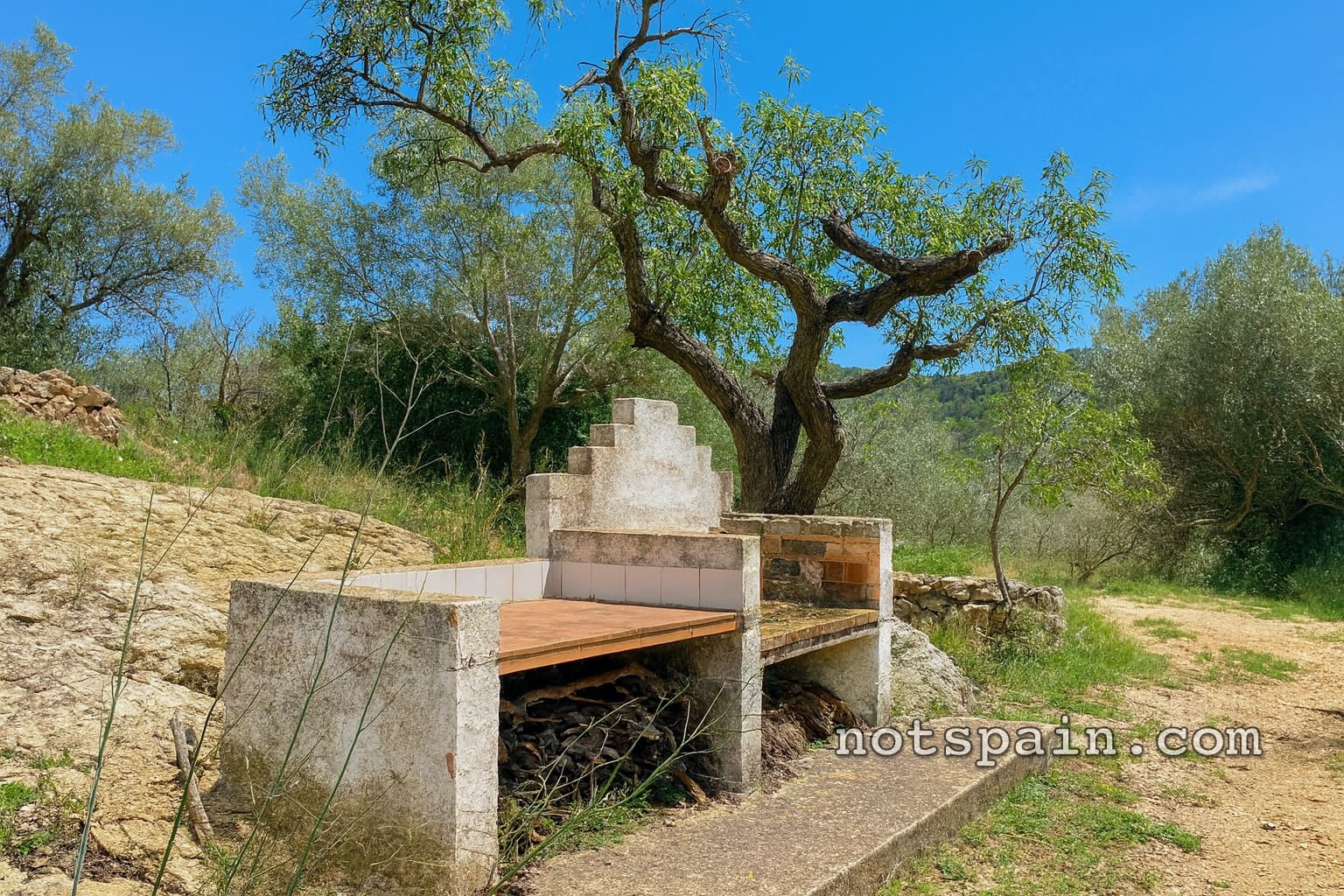 Finca/Casa Rural en L'Ampolla en venta con garaje - 149.000 € (Ref: 9454780)