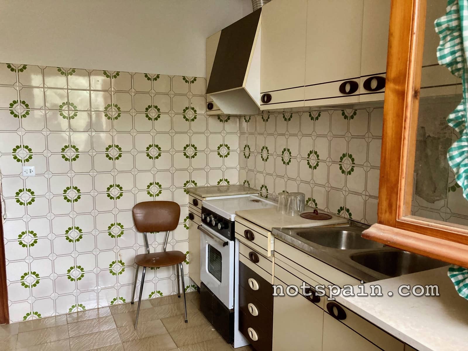 Finca/Casa Rural en L'Ampolla en venta con garaje - 149.000 € (Ref: 9454780)