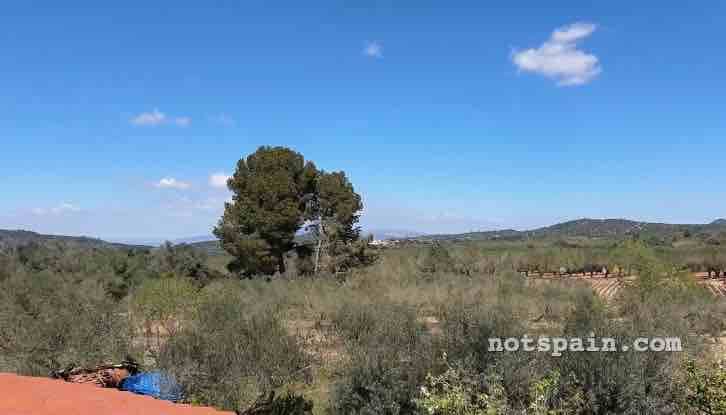 3 bedroom Finca/Country House for sale in L'Ampolla with pool - € 99,000 (Ref: 9455806)