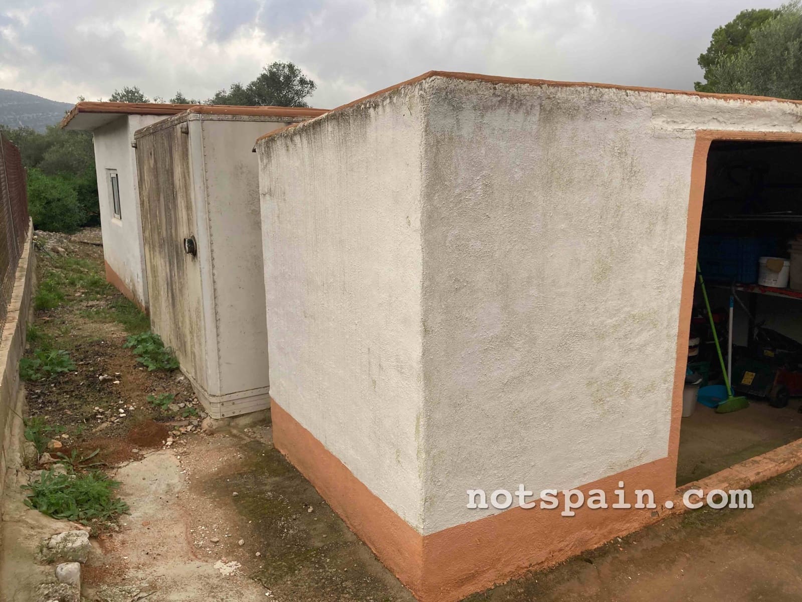 3 bedroom Finca/Country House for sale in L'Ampolla with pool - € 99,000 (Ref: 9455806)