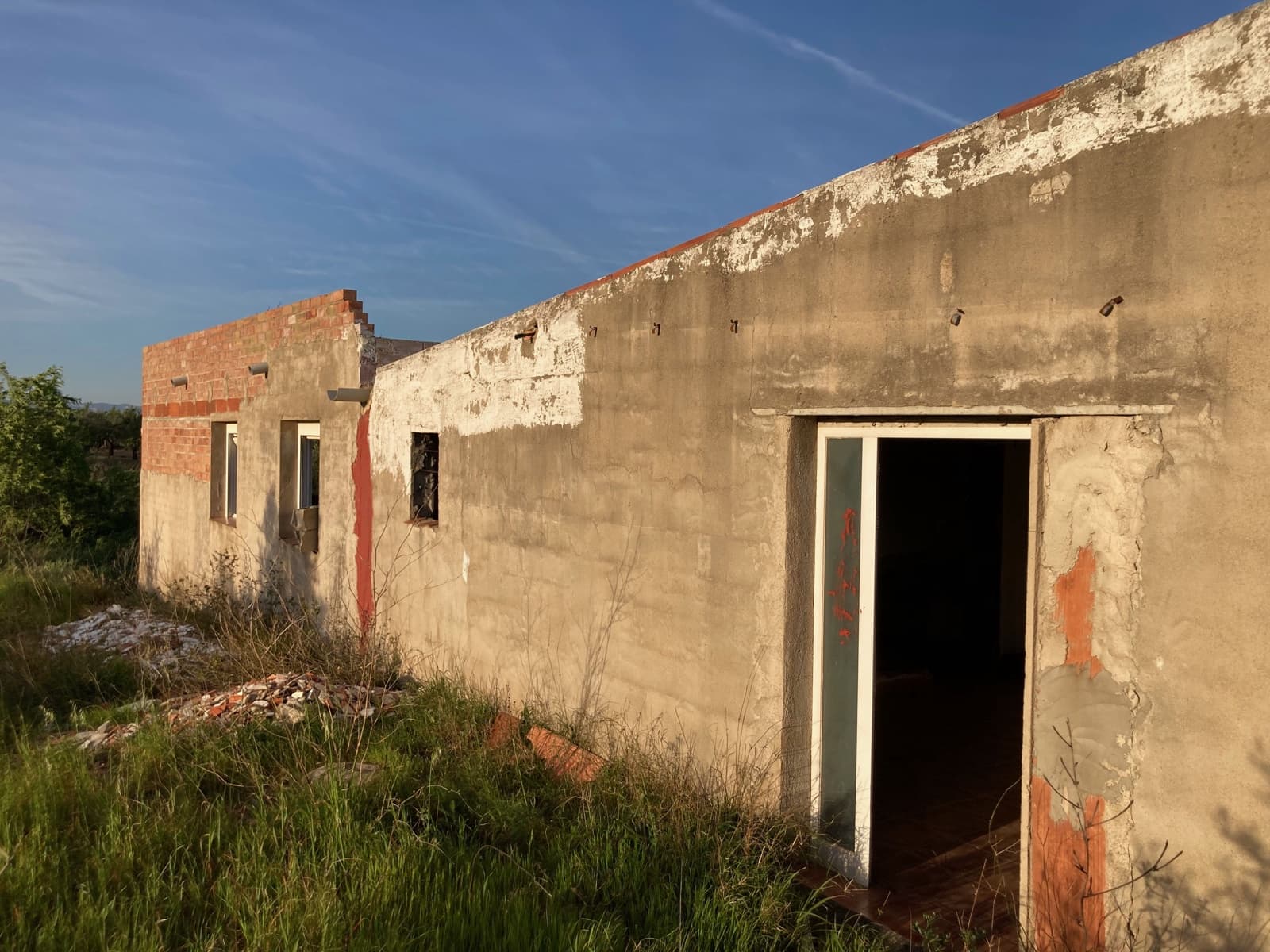 5 slaapkamer Finca/Landhuis te koop in El Perello - € 42.000 (Ref: 9870428)