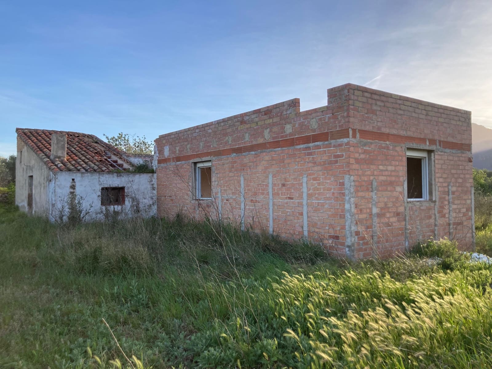 5 slaapkamer Finca/Landhuis te koop in El Perello - € 42.000 (Ref: 9870428)