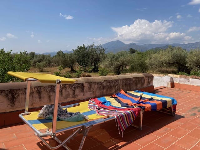 Finca/Casa Rural de 4 habitaciones en El Perelló en venta con piscina garaje - 199.000 € (Ref: 9870440)