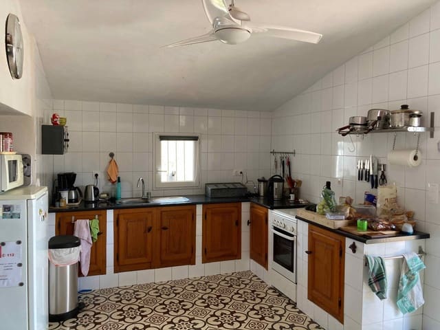 Finca/Casa Rural de 4 habitaciones en El Perelló en venta con piscina garaje - 199.000 € (Ref: 9870440)
