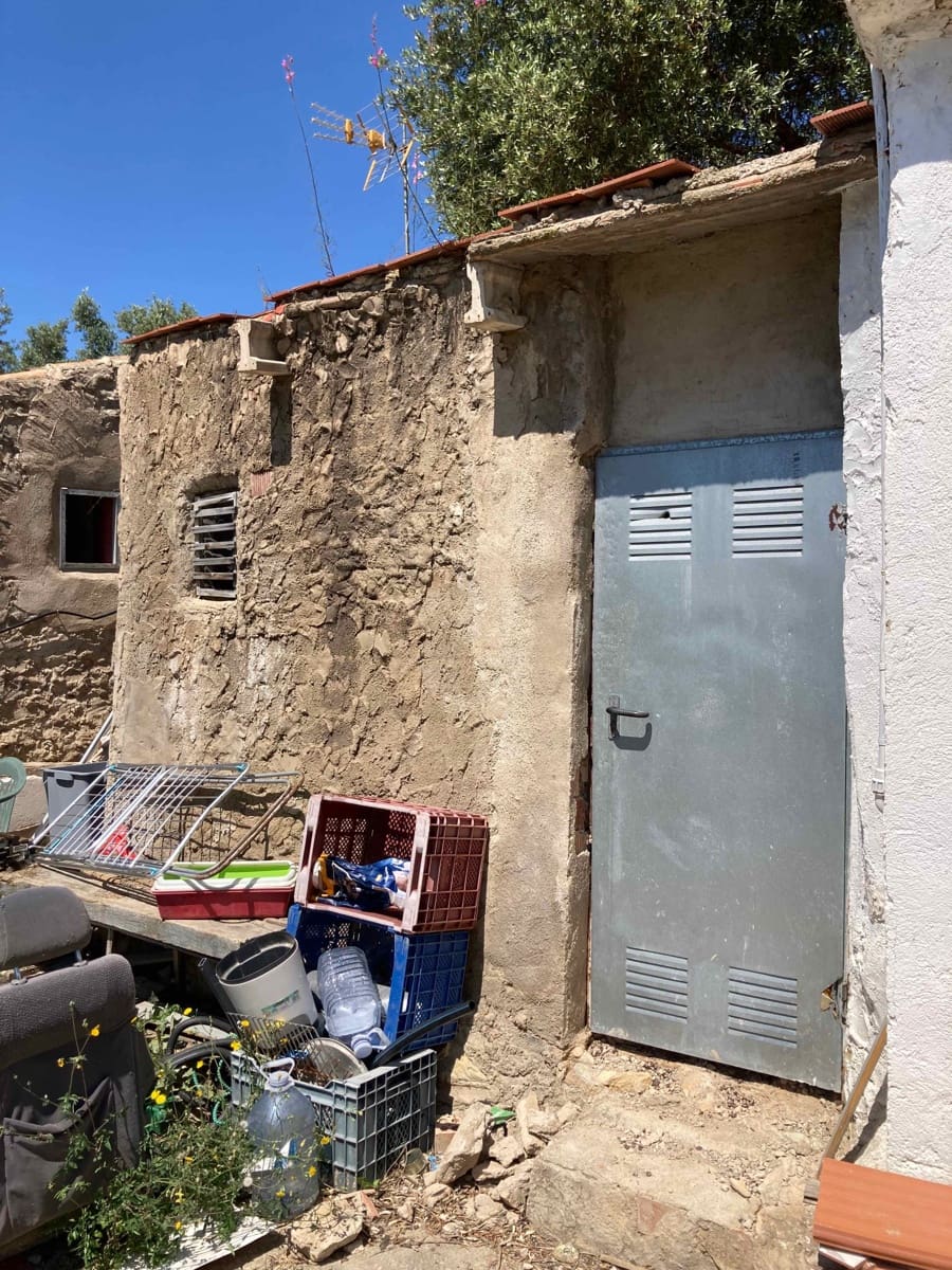 1 slaapkamer Finca/Landhuis te koop in Tortosa met garage - € 99.000 (Ref: 9909791)