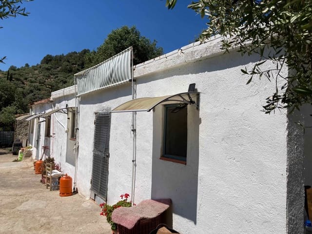 1 bedroom Finca/Country House for sale in Tortosa with garage - € 99,000 (Ref: 9909791)