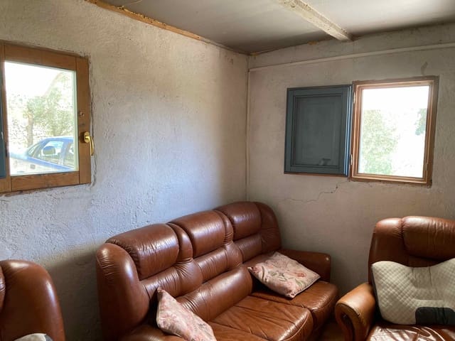 1 bedroom Finca/Country House for sale in Tortosa with garage - € 99,000 (Ref: 9909791)